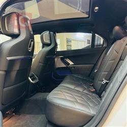 بي ام دبليو الفئة 7